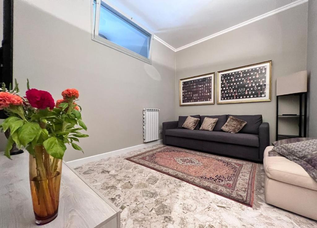 Apartament Visconti 90 *